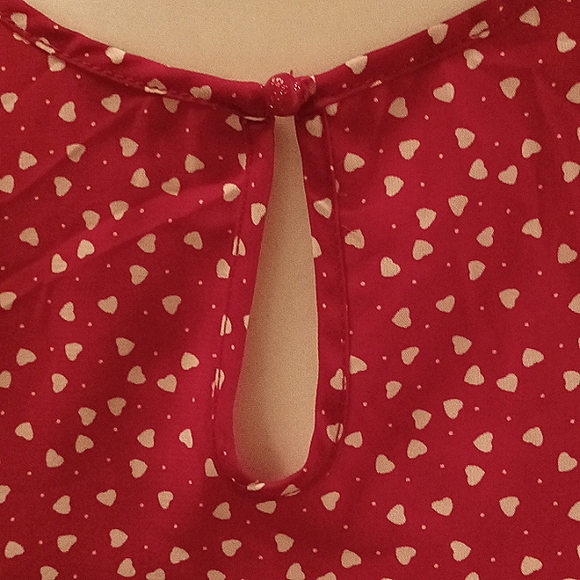 Red Blouse With White Hearts ❤️ NWOT - Picture 2 of 4